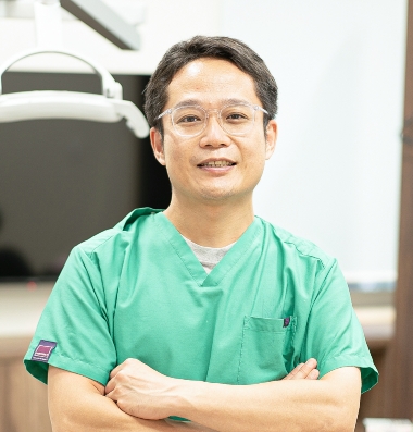 いしはた歯科クリニック　院長　藤木健吾